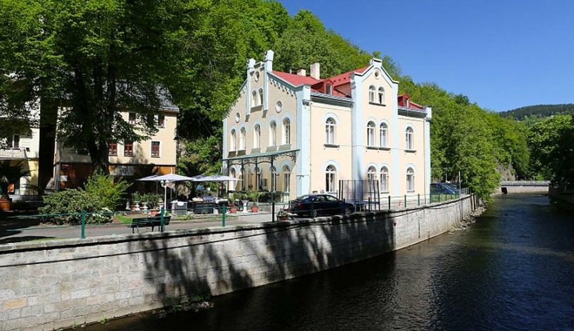 VILLA BASILEIA Riverside Karlovy Vary